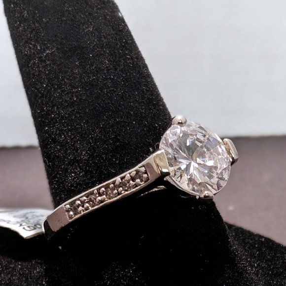 " Must See " Gorgeous 2.5ctw Round Cut Solitaire Solid .925 Sterling Silver - Picture 5 of 6
